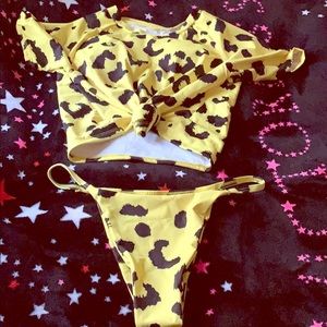 2 Piece Cheetah Print